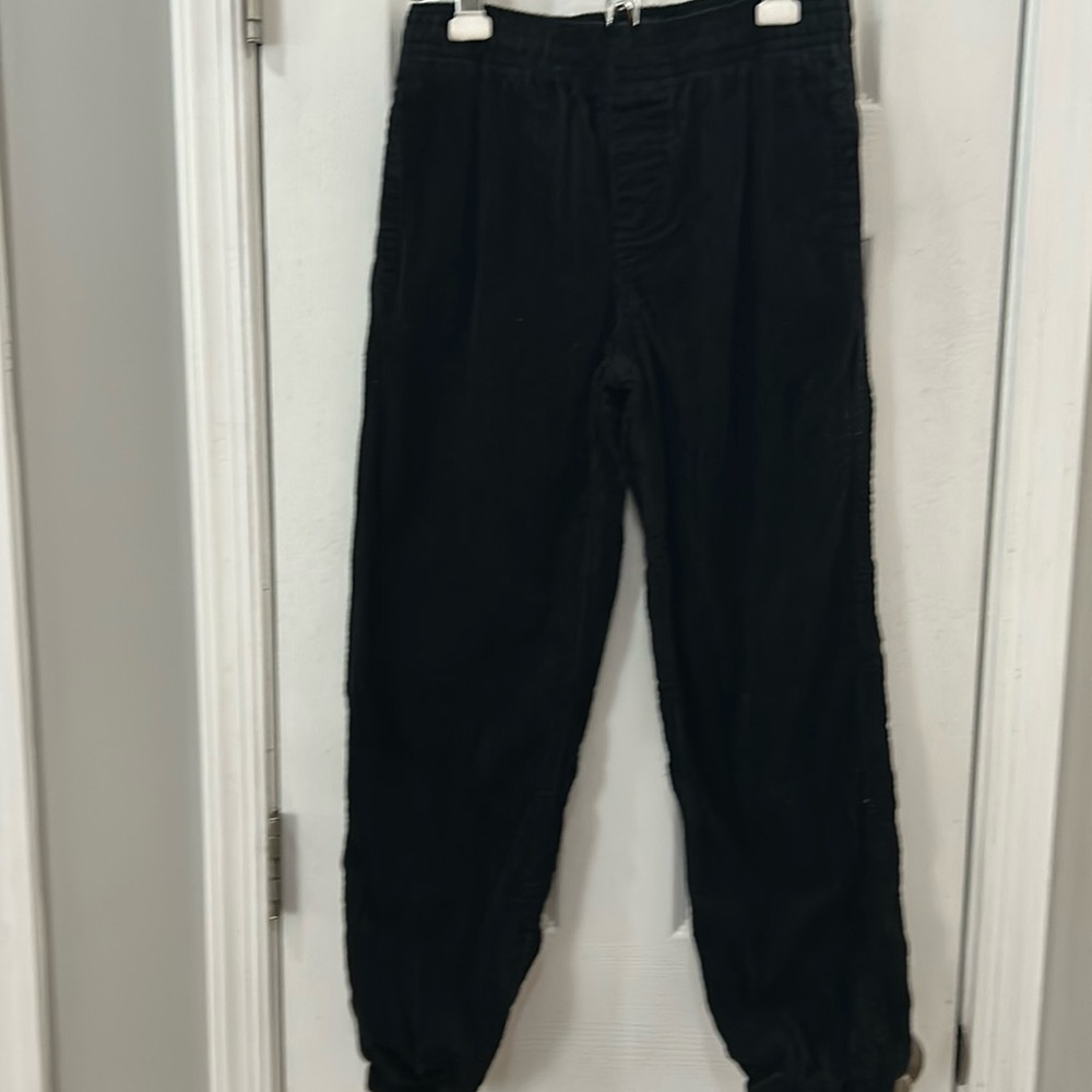 BDG wide cordoroy black joggers Size XS